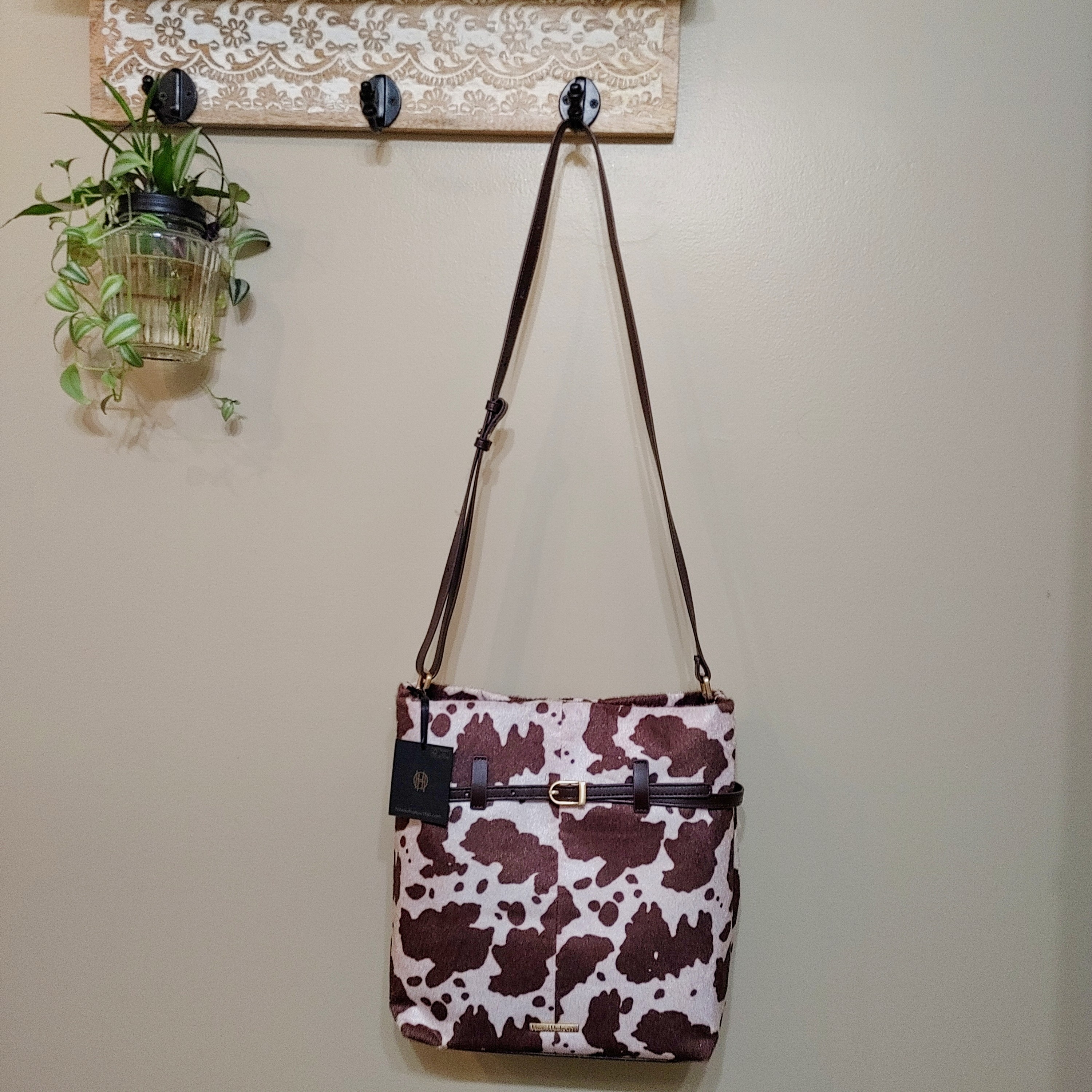 Nwt House Of Harlow Brown And White Cow Print Shoulder Bag Animal Print Purse